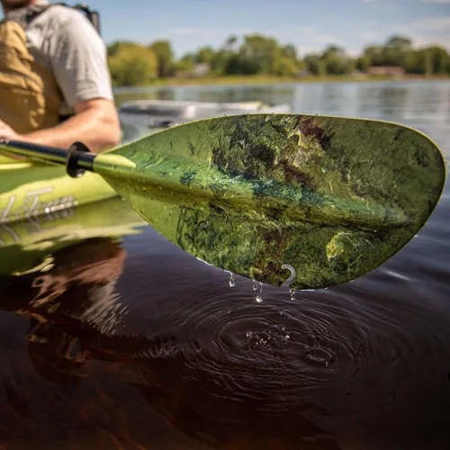 Miniatura 6 de Carlisle Magic Angler Kayak Paddle con cuchillas de polipropileno y eje de fibra de vidrio envuelto Camo