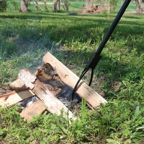 Miniatura 2 de Redneck Convent Pinzas de póquer para troncos de alta resistencia con mango de resorte y 3 puntas, 36 pulgadas, coloca madera en la chimenea