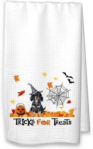 Studio 9Thirty3 Tricks for Treats Dachshund - Toalla de cocina de Halloween, decoración de otoño de perro salchicha (toalla blanca, negro marrón