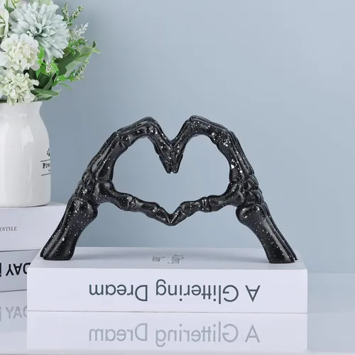 Miniatura 3 de Escultura de hueso de mano negra, decoración de amor, estatua de pareja de esqueleto de Halloween, adorno de mano de corazón adecuado para sala