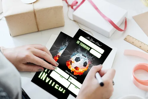Miniatura 3 de Invitaciones de cumpleaños de fútbol, invitaciones de fiesta de cumpleaños deportivas para niños y niñas, tarjetas de invitación para fiestas