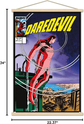 Miniatura 7 de Trends International Marvel Comics Daredevil - Póster de pared #241, 22.37 x 34.00 pulgadas, paquete de impresión premium y colgador de madera