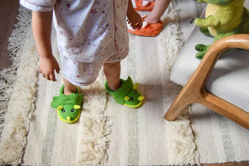 Miniatura 7 de Kids Toddlers Whimsical Animal Critter Washable Slipper