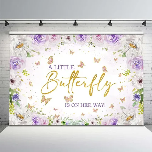Avezano Telón de fondo de mariposa para baby shower, flores moradas, manchas doradas, con texto en inglés "A Little Butterfly is on the Way", fondo