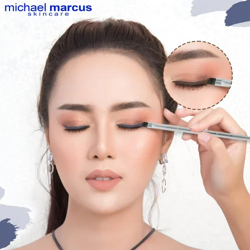 Miniatura 4 de michael marcus Delineador de ojos y pincel para pastel, 2 piezas de delineador de ojos prensado en seco activado por agua y cepillo profesional