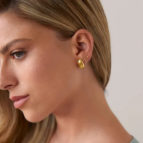 Miniatura 3 de PAVOI Aretes de plata de ley chapados en oro de 14 quilates Aretes de aro con cúpula dorada para mujer