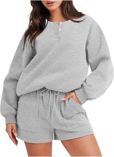 Bidobibo Women Sweat Suits 2 Piece Set Crew Neck Tops And Shorts Airport Outfit for Women Casual Travel Outfit Fashion 2023