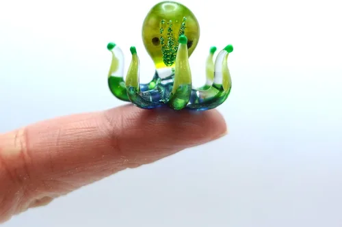 Miniatura 20 de Pulpo diminutas micro figuras sopladas a mano de vidrio de color arte animales coleccionables regalo decoración del hogar (negro)