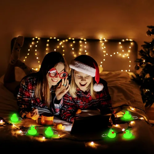 Miniatura 4 de Deekin 24 llaveros de pato luminoso, que brilla en la oscuridad, llavero verde de pato de goma para crucero, regalos de fiesta, suministros