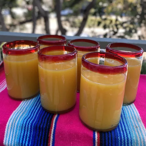 Miniatura 3 de Dos Sueños Vasos mexicanos soplados a mano, juego de 6 vasos con bordes rojos (14 onzas cada uno)