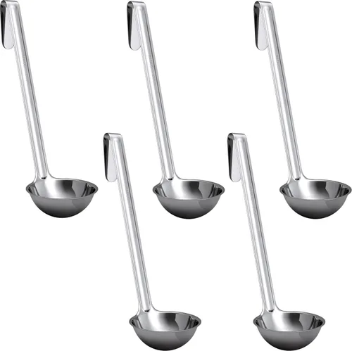 Cucharón de sopa súper resistente y ergonómico de 2 onzas, paquete de 5 cucharones de acero inoxidable con asas largas. Los mejores accesorios de