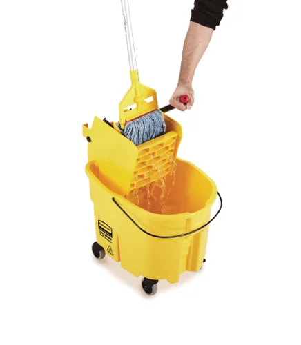 Miniatura 6 de Rubbermaid Commercial Products, WaveBrake - Cubo industrial comercial para fregona con prensa lateral en ruedas, 35 cuartos de galón, color amarillo