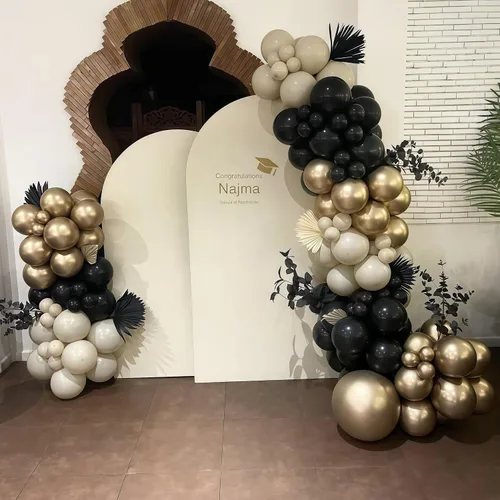 Miniatura 5 de Kit de guirnalda de globos negro, blanco y dorado, 115 piezas de arco de globos beige arena negro crema oro metálico con globos de papel de aluminio