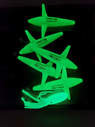 Miniatura 2 de Lobo Lures #401 Teaser de atún con forma de margarita, cadena de 400 libras, líder de 500 libras, sacacorchos giratorio y bolsa de almacenamiento