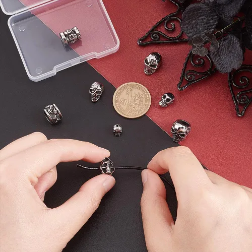 Miniatura 2 de UNICRAFTALE 8 cuentas espaciadoras de acero inoxidable con cabeza de calavera de 8 estilos, cuentas sueltas de plata antigua, cuentas de metal