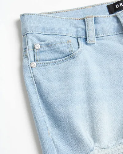 Miniatura 4 de DKNY Pantalones cortos para niña Bermudas de mezclilla elástica con botones y puños enrollables (7-14)