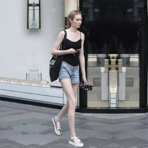 Miniatura 20 de HUA ANGEL Billetera para mujer, ultra delgada y delgada, con bloqueo RFID, tarjetero de crédito, doble embrague, carteras largas, regalo para A-ámbar