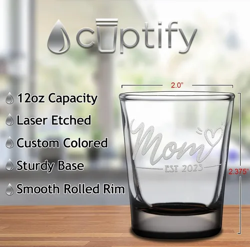 Miniatura 2 de Cuptify Regalos para baby shower, para la nueva mamá, EST 2023, 2 onzas, con fondo negro, juego de 2 vasos grabados para fiesta, regalo