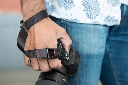 Miniatura 5 de Peak Design Correa de muñeca para cámara, compatible con cámaras DSLR, compactas y apuntar y disparar, perfil bajo, liberación rápida