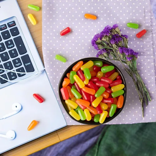 Miniatura 3 de Mike and Ike Sabores Originales - Bolsa de 5 libras (Básico)