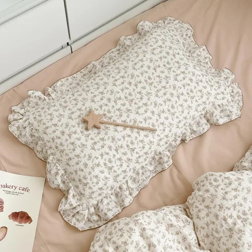 BuLuTu Funda de almohada de muselina de algodón para niños pequeños, tamaño estándar, lindas flores de camelia, súper suave, funda de almohada de