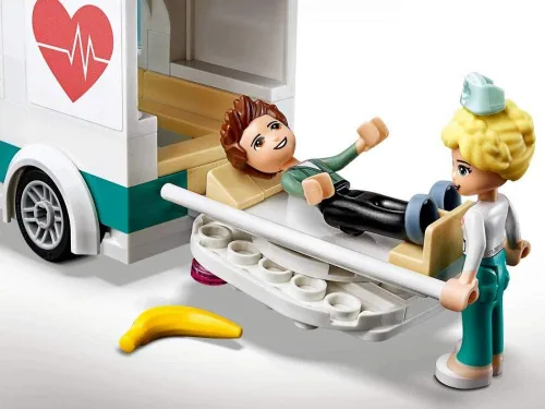 Miniatura 3 de Lego 41394 Friends Heartlake City Hospital Playset con Emma y 2 otras mini muñecas, para niñas y niños 6