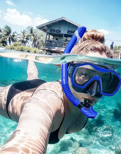 Miniatura 8 de Equipo de esnórquel para adultos y niños, juego de esnórquel seco con vista panorámica de 180°, máscara de buceo con visión panorámica de 180°