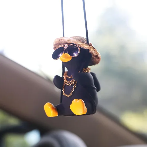 Miniatura 4 de Espejo retrovisor de oso Accesorios para colgar Lindo oso Sentado Sofá Comiendo Helado Coche Colgante Adorno Colgante Interior Espejo Retrovisor