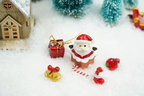 Miniatura 3 de Cutemini Kit de Navidad de casa de muñecas a escala 1:12, 6 piezas de decoración de escena en miniatura, muñeco de nieve, caramelo, muleta
