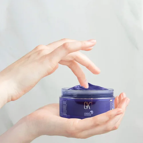 Miniatura 3 de GK HAIR Global Keratin Ultra Blonde Bombshell Masque (7.05 onzas líquidas/7.05 oz) Semi-permanente de larga duración tonificación del cabello
