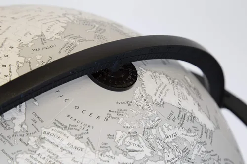 Miniatura 5 de Impresionante globo de suelo de diseño de 16 pulgadas de diámetro. Cartografía de Estados Unidos, fabricado en Estados Unidos. Soporte moderno