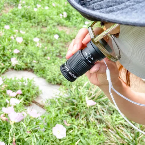 Miniatura 6 de Monocular de primer plano diseñado para usuarios de baja visión que tienen discapacidad visual. Monoculares de aumento de tamaño mini para visión a