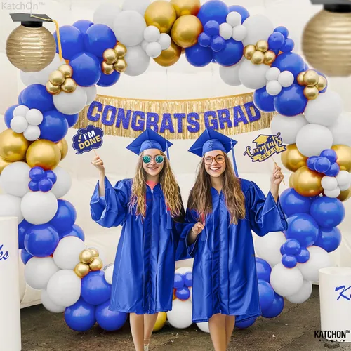 Miniatura 5 de Decoraciones de graduación 2026 Juego de arco de globos de graduación azules y dorados – Paquete enorme de 70 Cartel de felicitación