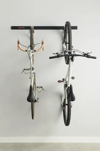 Miniatura 9 de Rubbermaid FastTrack - Kit de almacenamiento de bicicletas de garaje, 3 piezas, organizador de ganchos todo en uno, organización resistente