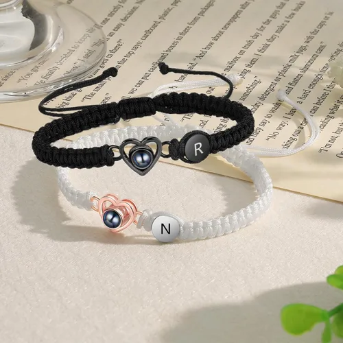 Miniatura 4 de Pulsera con inicial personalizada con imagen en el interior, cuerda de proyección de fotos personalizada para hombres y mujeres, regalo