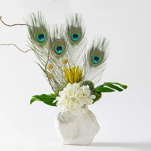 Miniatura 5 de iHUFeather 10 plumas naturales de ojo de pavo real de 10 a 12 pulgadas para arreglos florales, bodas, hogar y decoración de fiestas, natural