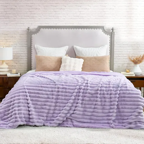 Miniatura 37 de Cozy Bliss Manta de Tiro de Piel Sintética para Sofá, Manta de Felpa Acogedora y Cálida a Rayas para Sofá Dormitorio Sala de Estar, 50 x 60 Pulgadas
