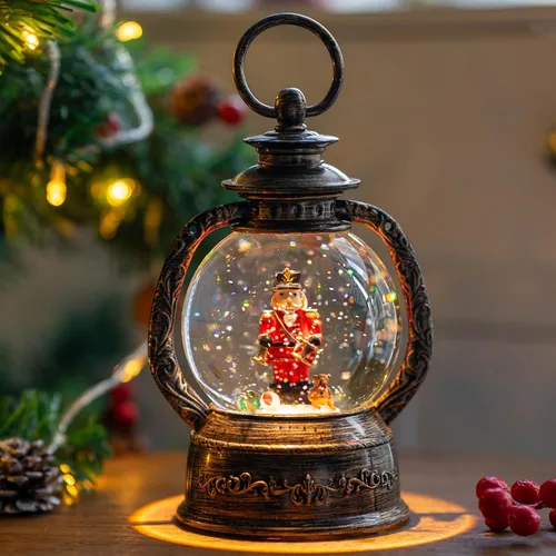 Miniatura 28 de Globo de nieve de Navidad con agua brillante de muñeco de nieve con música y temporizador, linterna iluminada con pilas para regalos de decoración