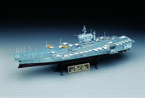 Miniatura 3 de Academy Kit de modelo U.S.S Kitty Hawk a escala 1/800