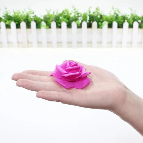 Miniatura 5 de 100 piezas de 5 cm de flores artificiales de espuma falsa en cabeza de rosa para decoración del hogar, ramo de novia, despedida de soltera, centro