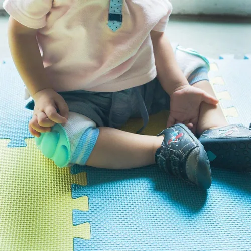 Miniatura 5 de 3 pares de rodilleras para gatear Protector de seguridad ajustable transpirable impermeable, rodilleras elásticas para bebés, niños pequeños