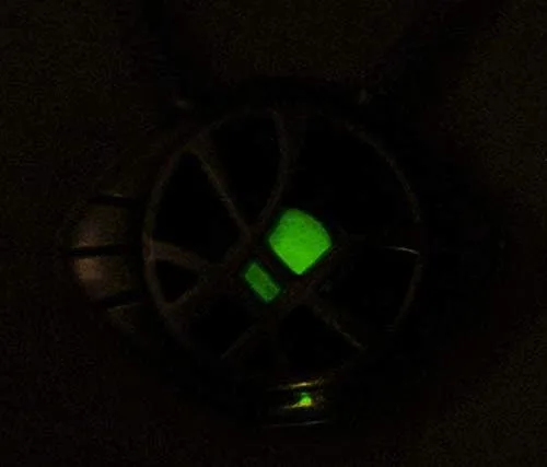 Miniatura 5 de HUAWELL 2 Piece Dr Cosplay Costume Strange Necklace Eye of Agamotto Costume Prop Stone Pendant Glow in The Dark