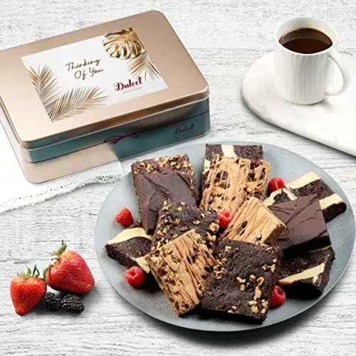 Miniatura 16 de Dulcet Gift Baskets Surtido de brownie de chocolate gourmet, brownie de lata de brownie, delicioso pastel de queso, dulce de azúcar rocoso, ganache