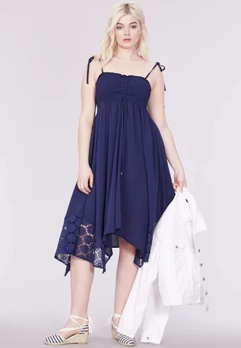 Miniatura 4 de Ellos Vestido con dobladillo pañuelo en talla grande para mujer