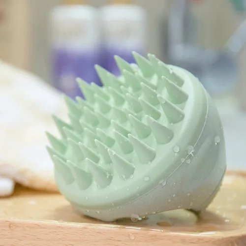 Miniatura 4 de BTYMS - Cepillo de champú y masajeador de cuero cabelludo de silicona, cepillo exfoliante para la cabeza - Verde