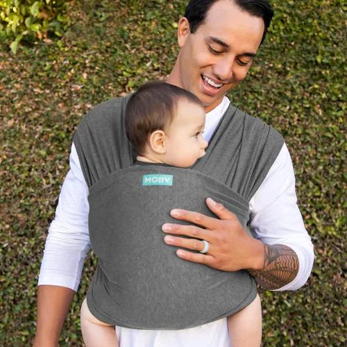 Miniatura 4 de Porta bebé Moby Baby Wrap para recién nacidos a niños pequeños (8-15kg), porta bebé en cabestrillo, diseño ultra ligero y manos libres, ajustable