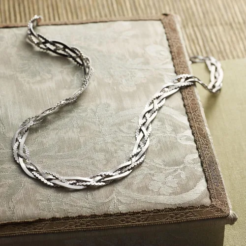 Miniatura 5 de Ross-Simons Collar de cadena trenzada de plata esterlina italiana, Plata esterlina, no conocido