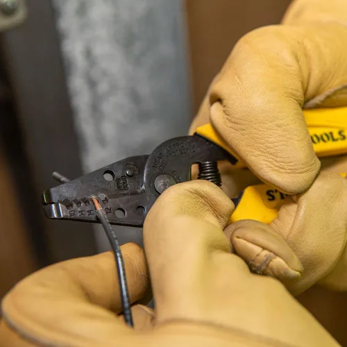 Miniatura 7 de Pelacables/cortador Klein Tools 11045, amarillo 10 – 18 AWG Solid Wire