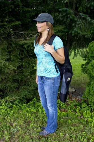 Miniatura 4 de GCI Outdoor Taburete portátil para acampar