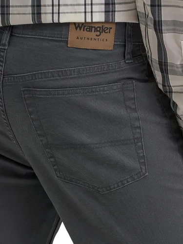 Miniatura 4 de Wrangler Authentics - Jeans de ajuste estándar y pretina Comfort Flex, para hombre